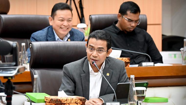 AMDAL Jadi Isu Krusial dalam RUU Kawasan Industri, DPR Tekankan Pencegahan Banjir dan Kerusakan Lingkungan