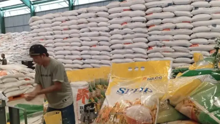 Bulog Samarinda Pastikan Stok Beras Aman Jelang Ramadan 2026, Ini Jumlah Cadangannya