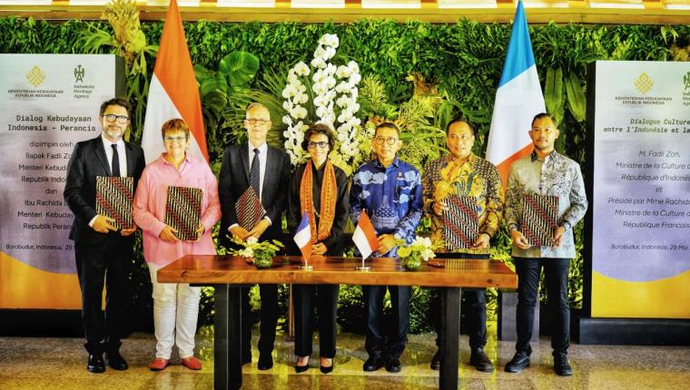 Indonesia–Prancis Sepakati Lima Kerja Sama Strategis Kebudayaan di Borobudur