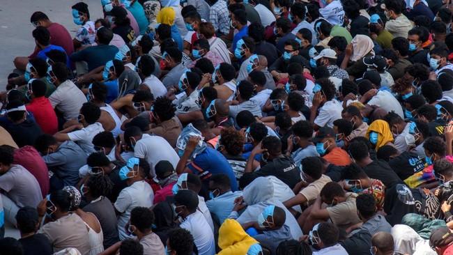 Ribuan WNA Korban Penipuan Online Terlantar Usai Dievakuasi dari Myanmar