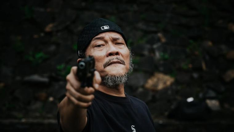 Iwa K Bantah Isu Ayah Kandung Ressa Rizky, Sebut Spekulasi Tak Berdasar